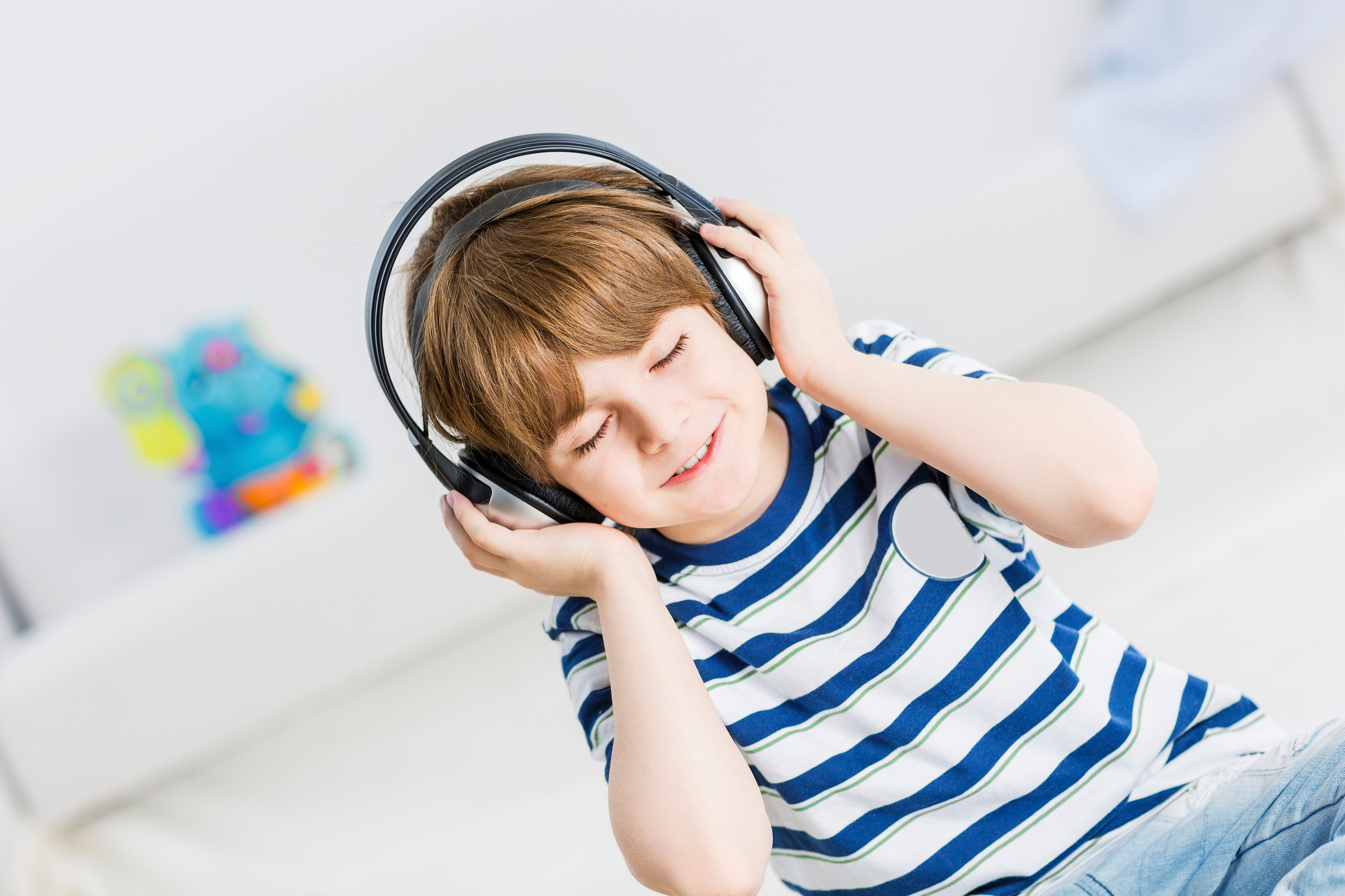 Stichting Ouderwijs richt zich op ouders en verzorgers van jeugd die op de wachtlijst staan voor ambulante specialistische jeugdhulp waarvoor een verwijzing nodig is.